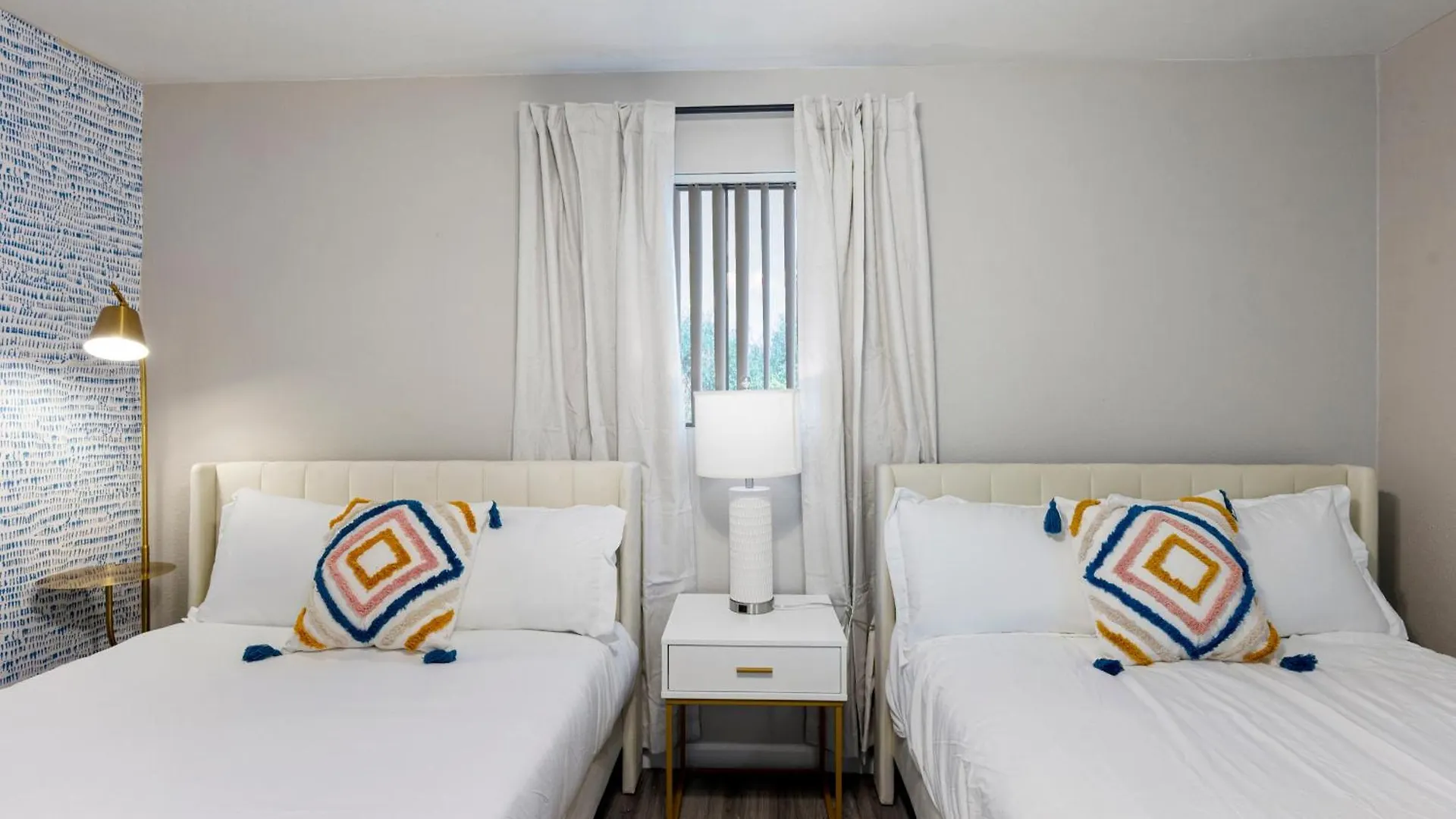 Apartment Ferienwohnung Scottsdale 2Br Haven With Pool & Free Parking